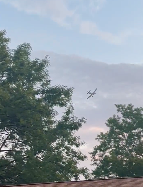 Alert ! 29 year  old  man stole  the  Beech C90A  from Tupelo Regional Airport  and  is  threatening  to  crash  into  a  Walmart !