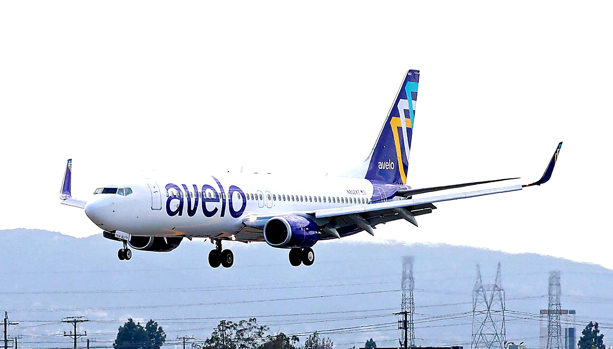 Budget carrier Avelo Airlines to end service to West Coast amid financial struggles ?