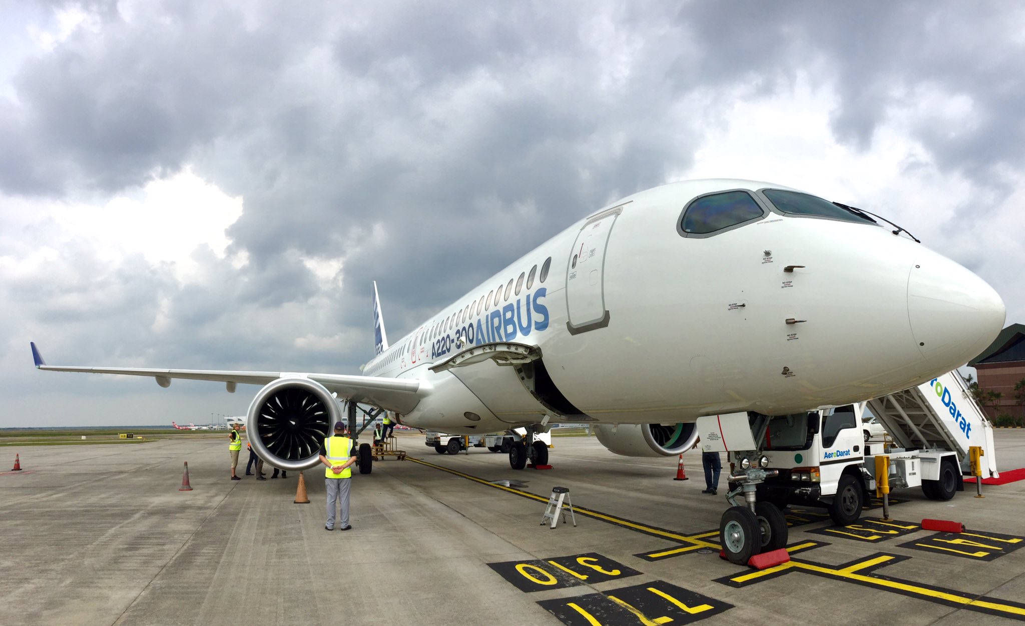 AirAsia Plans to Seal a Major Airbus A220 Purchase Deal After Capital A Restructuring.