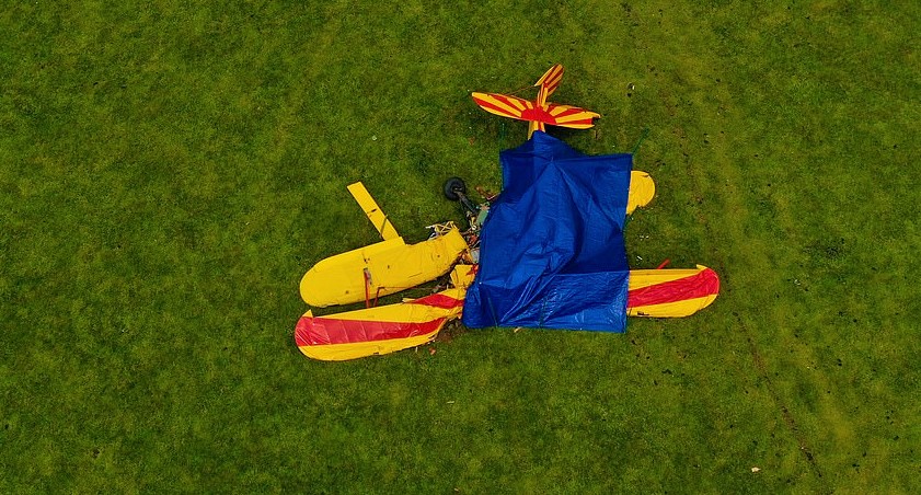 Retired   EasyJet  Pilot  and  Stampe  Formation  Team  member  was killed  while  doing  an aerobatics  near  Headcorn  Aerodrome in Kent.